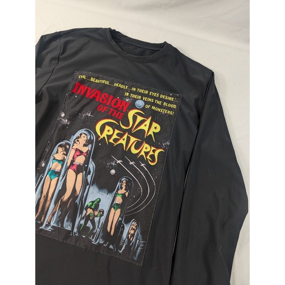 BlackMilk Australian Clothing Brand Size XXS Star Creature LS Graphic Shirt